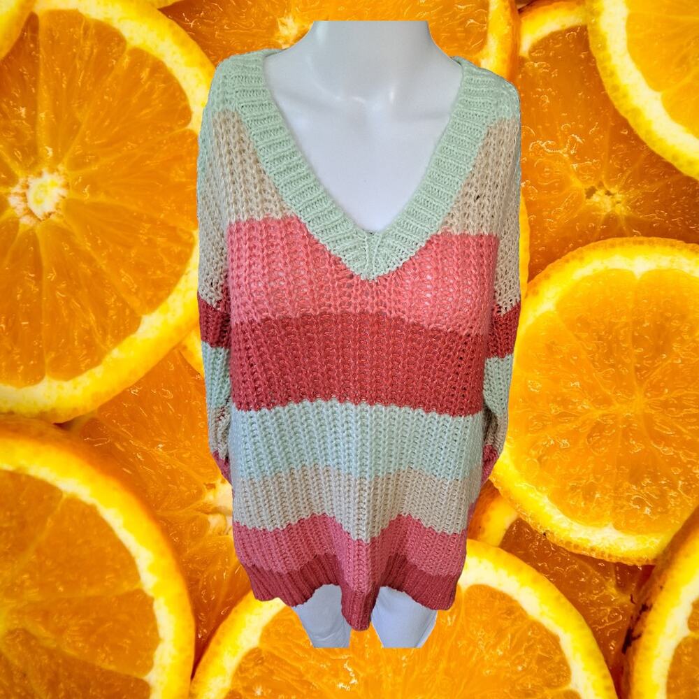 Torrid Cream and Pink V‎ Neck Crew Knit Sweater Size 00